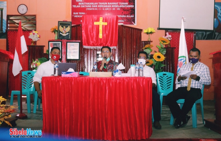 Foto Calon wakil Bupati Halsel Bassam Kasuba Saat Menyampaikan Materi Study Meting (foto. alif)