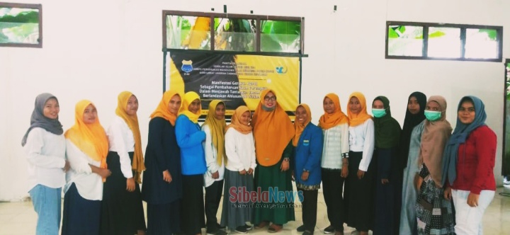 Foto Bersama Narasumber Dengan Peserta SIG Selesai Kegiatan.