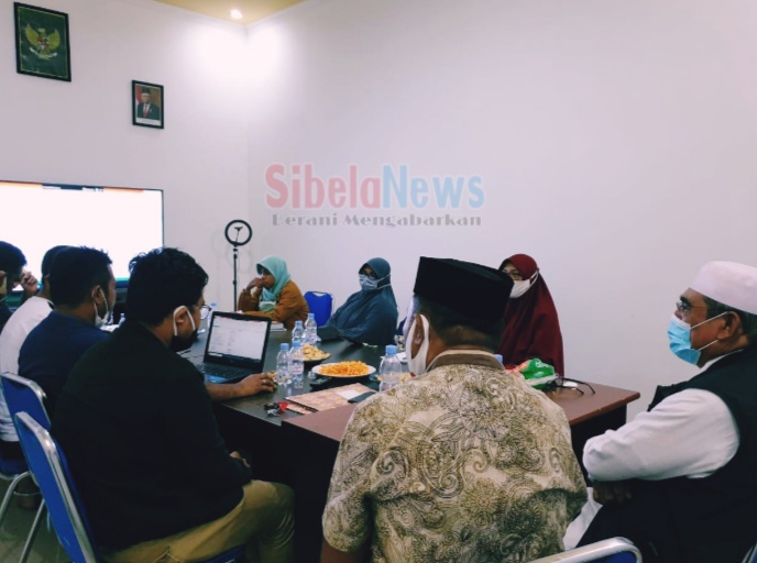Foto Saat Ketua BPW Dan Pengurus DPTW Maluku Utara Menggelar Rapat. (foto pks malut) 