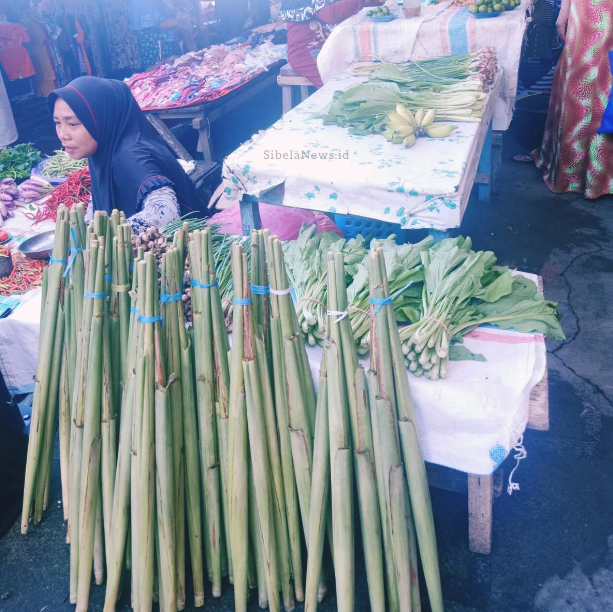 Foto: Pedagang Sayur di Pasar Rum, Tidore. (foto/IR)