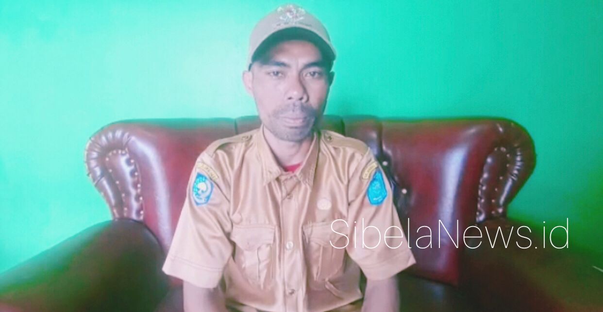 Gambar : ketua Forum Kepala Desa Malifut, serta tokoh pemuda, Rafid U. Basyarun.