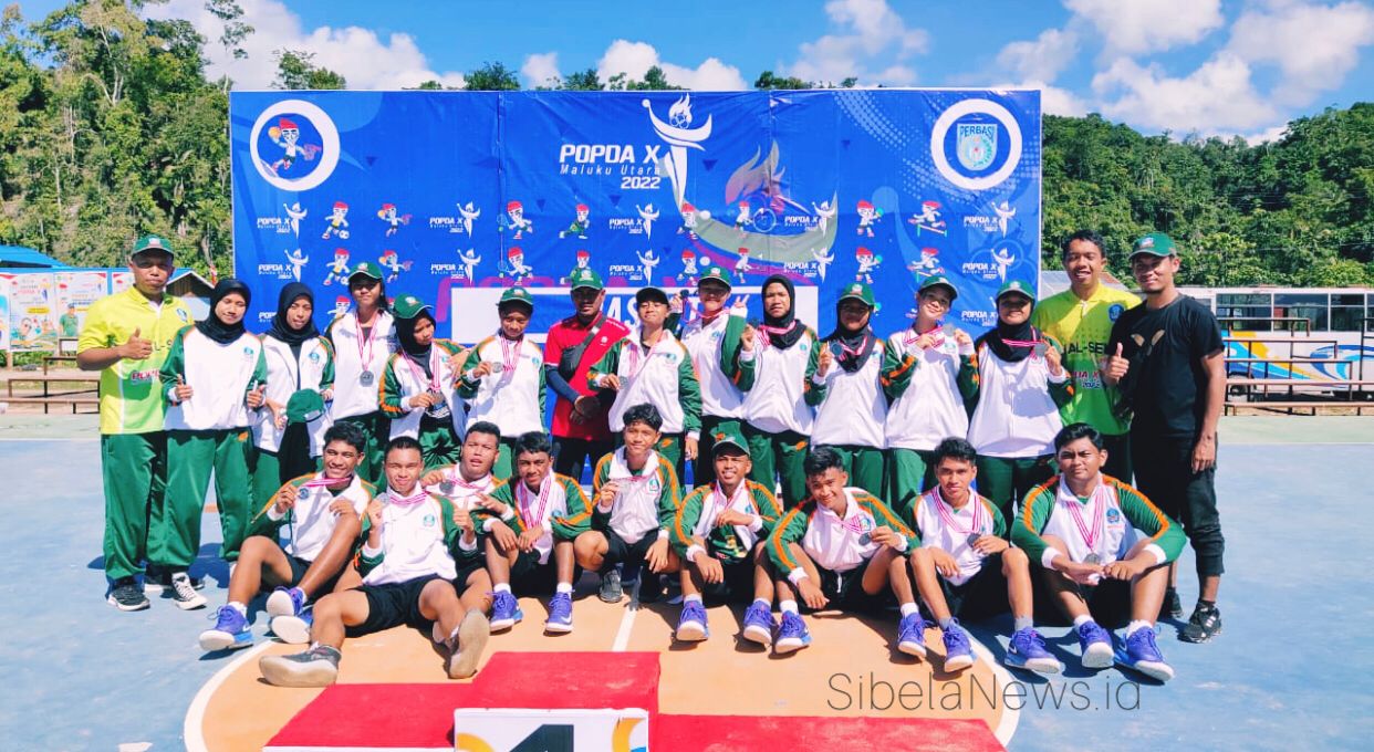 Gambar : Tim Basket Kontingen Halmahera Selatan Yang Mendapatkan Medali Perunggu.