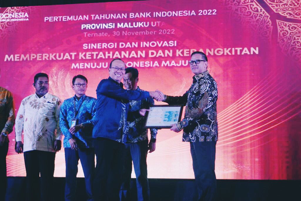Gamabar : Istimewah