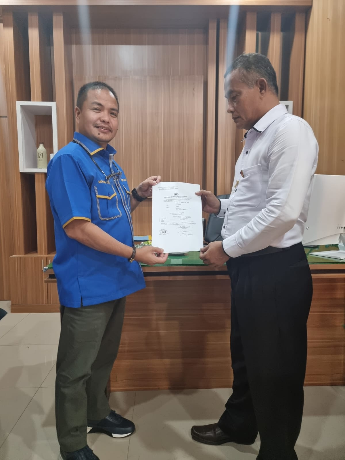 Gambar : Saat Dilaporkan Di Direskrimum Polda Maluku Utara.
