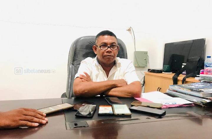 Gambar : Safiun Radjulan, Kepala Dinas Pendidikan Halmahera Selatan.