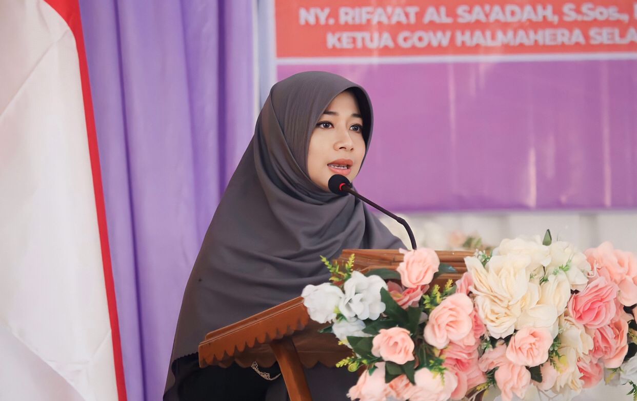 Gambar : Rifa’at Al Sa’adah Ketua GOW Halsel, Saat Menyampaikan Sambuta.
