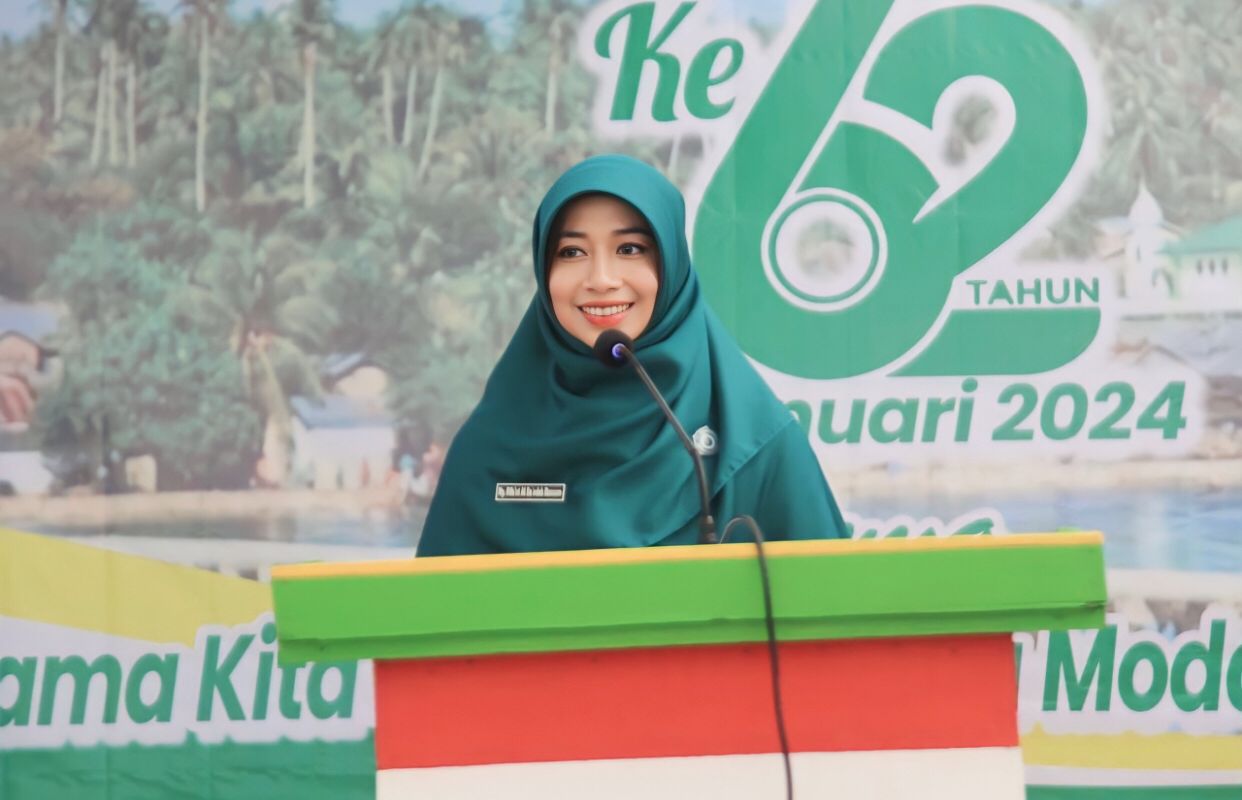 Gambar : Ketua TP.PKK, Rifa’at Al Sa’adah Saat Menyampaikan Sambutan.