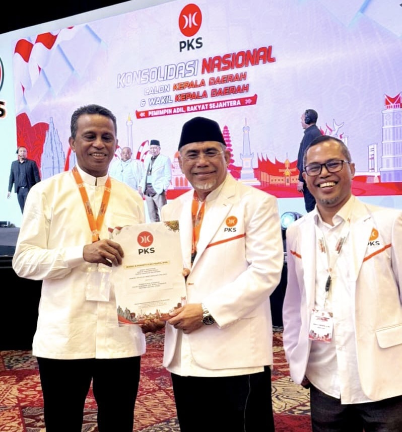 Gambar : Paket MK-Bisa Di Dampingi Sekertaris BPW DPP PKS.