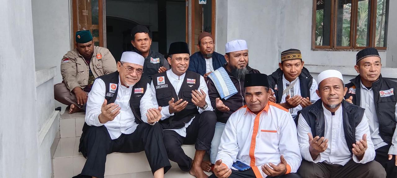 Gambar : Pasangan Calon MK-Bisa Gelar Doa Bersama.