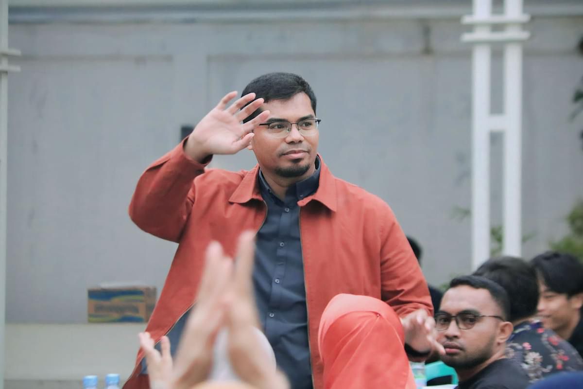 Foto Anggota DPR RI Komisi VII, Izzuddin Al-Qassam Kasuba.