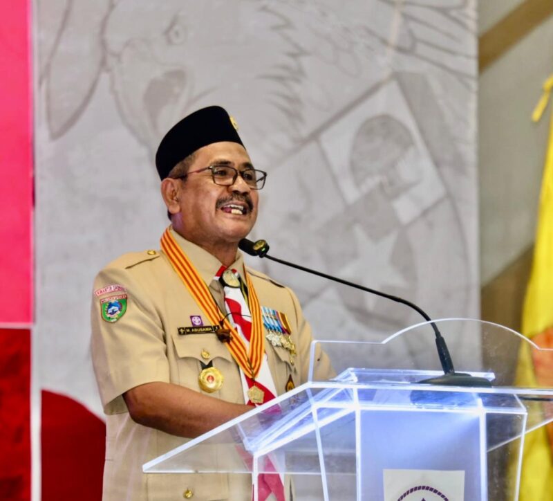 Gambar : Dr. H. Muhamat Abusama Ketua Kwartir Daerah Maluku Utara.