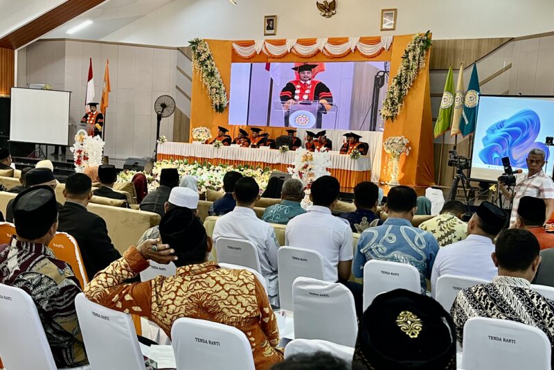 Gambar : Rektor UNSAN Bacan Yudi Eka Prasityo