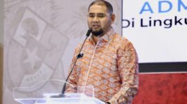 Gambar : Bupati Bassam Kasuba Saat Menyampaikan sambutan.