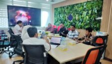 Gambar : Rapat Bersama.