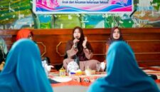 Gambar : Ketua TP PKK Halsel.