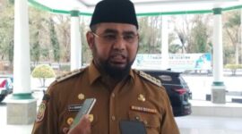 Gambar : Bupati Halsel