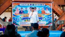 Gambar : Bupati Halsel Saat Menyampaikan Sambutan.
